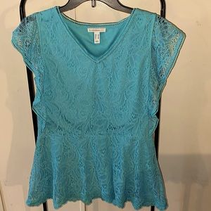 ⚡️Peplum style Isaac Mizrahi lace crochet top
